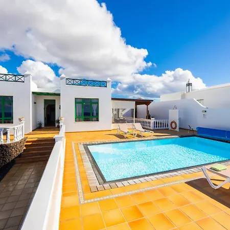 Sol Y Mar Villa *