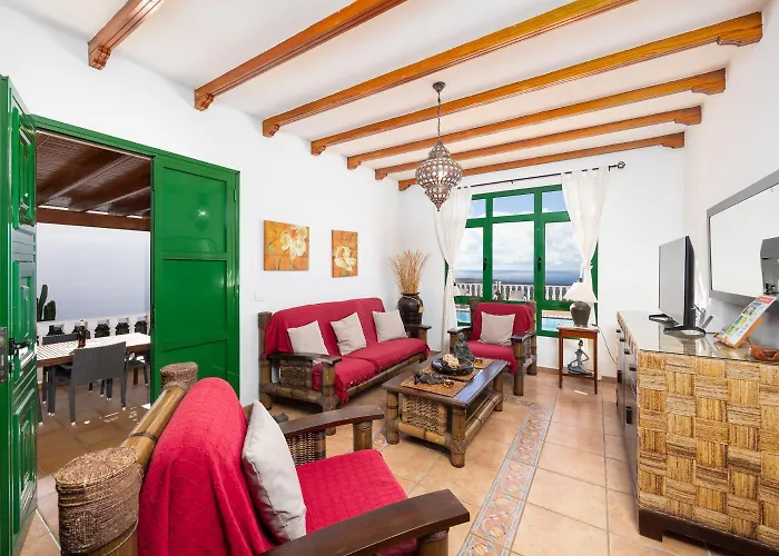 Sol Y Mar Yaiza (Lanzarote)